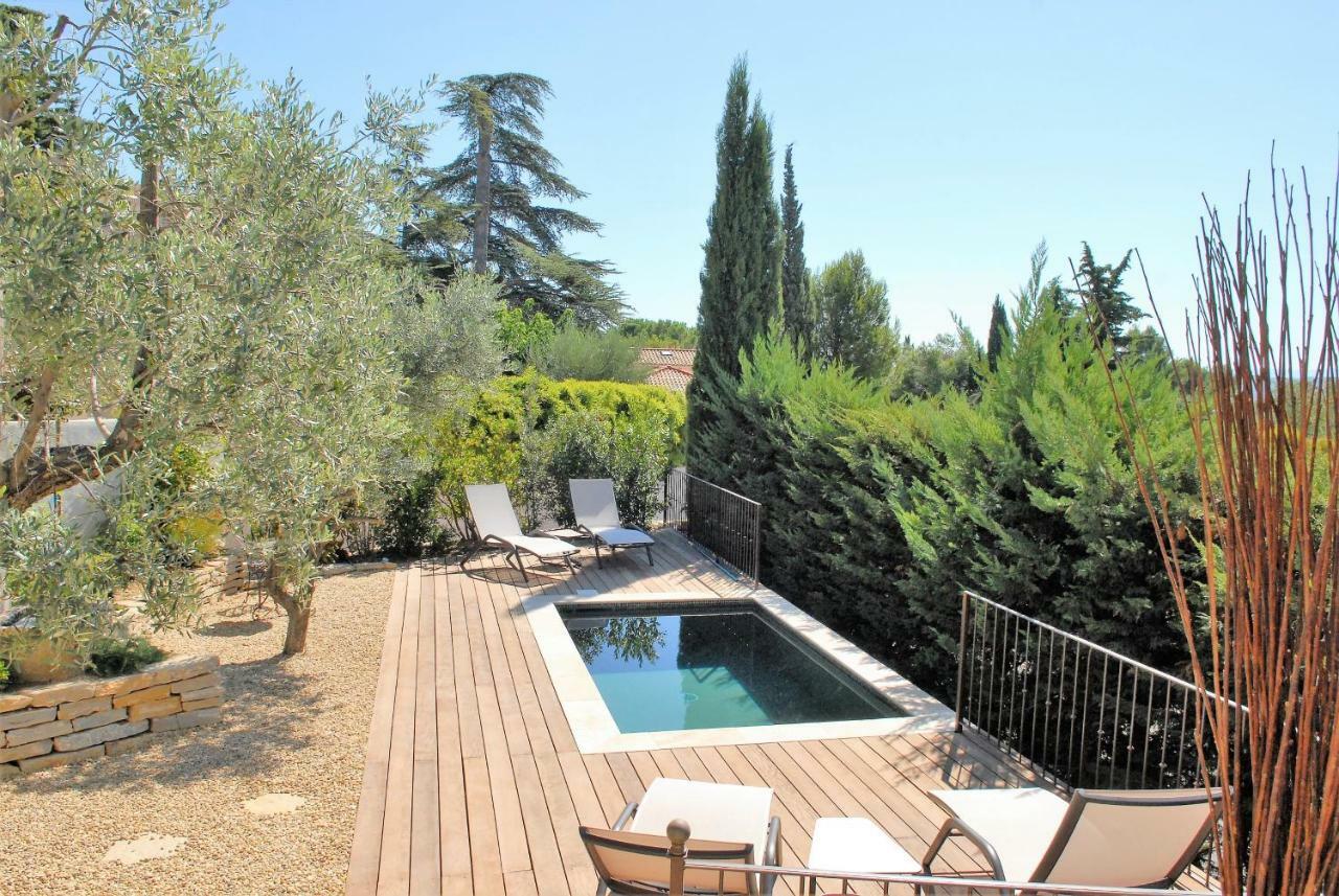 Bed and Breakfast Lousoan Aix-en-Provence Esterno foto