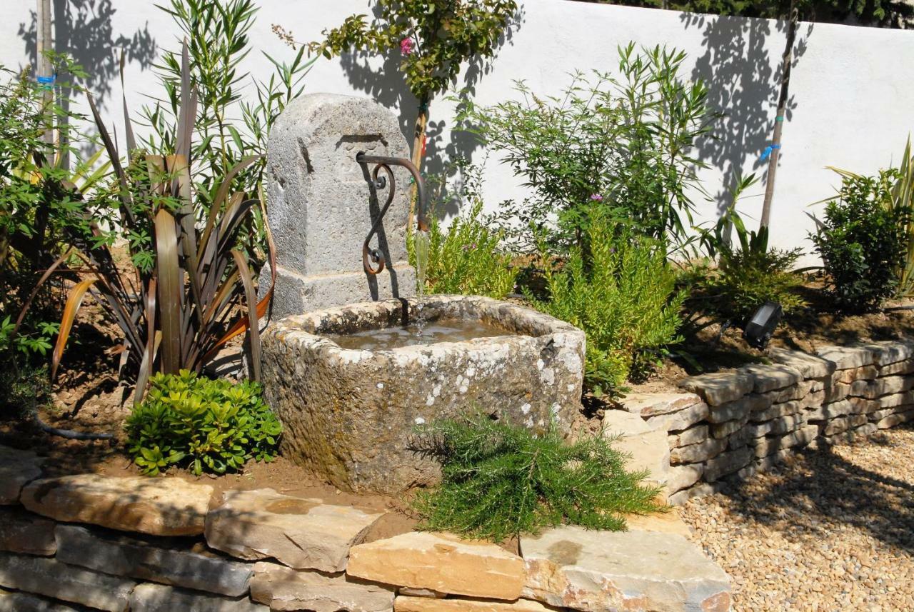 Bed and Breakfast Lousoan Aix-en-Provence Esterno foto